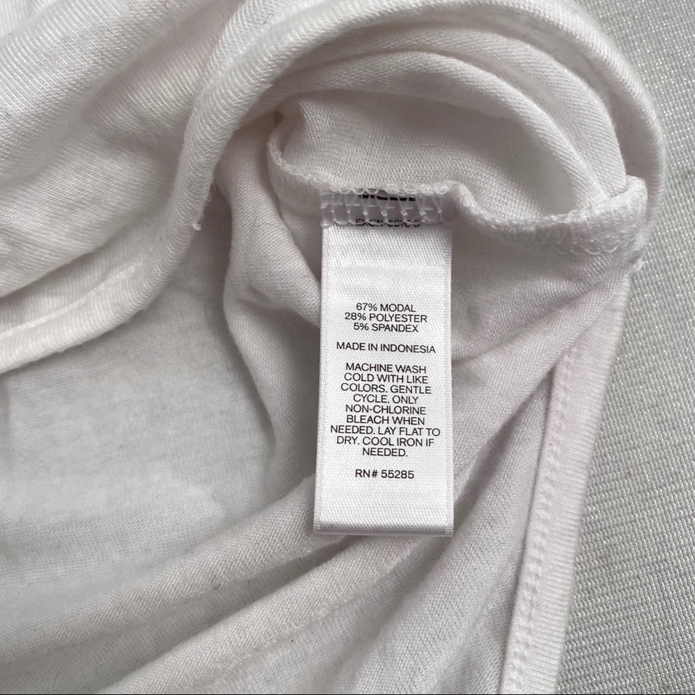 Express white three quarter sleeve oversized blouse - Picture 7 of 7
